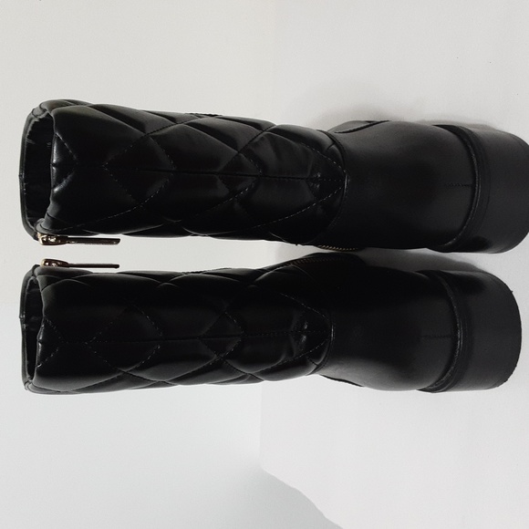 Calvin Klein Rene Quilted Shaft Ankle Women 9.5 Boot - Picture 4 of 9
